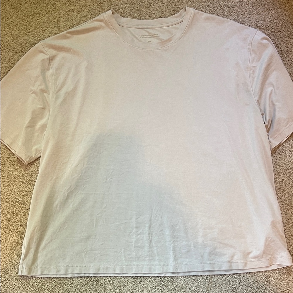 Abercrombie & Fitch Light Beige Tee